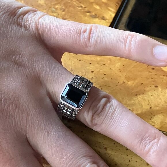 Natural Black Spinel Marcasite Sterling Silver Ring Size 7 - Picture 4 of 10